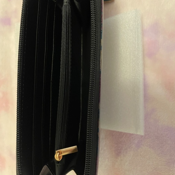 Genuine Leather Wallet - Picture 2 of 2